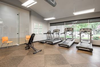24-Hour fitness studio